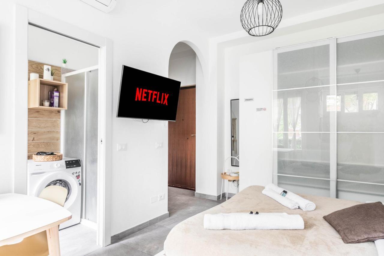 Appartamento Eden House Sansiro-duomo Netflix & Design Milano